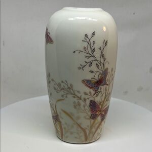 Vintage HOPE San Francisco Japanese White Porcelain Vase with Butterfly Design